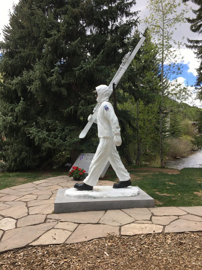 Vail's 10th Mountain Division skier. Photo: Vicky Galarraga. @vickydevail. The Must-Read Guide to Vail.