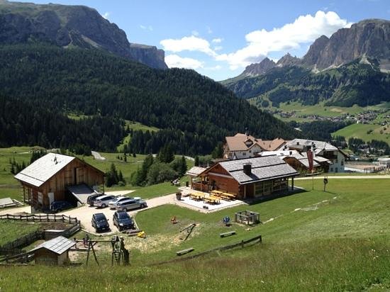 Ütia Boconara. Alta Badia. Planning your summer in the mountains of Alta Badia.