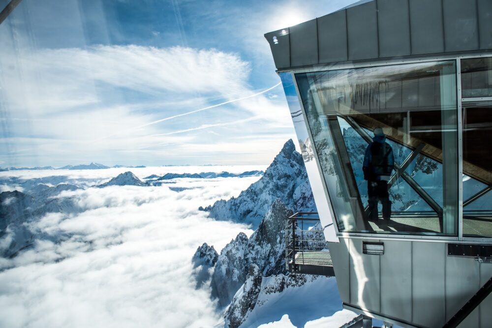 More grand views, here on top of the clouds, thanks to the inversion. Skyway Monte Bianco. Courmayeur Mont Blanc announces new sustainability strategy to 'save the glacier'.