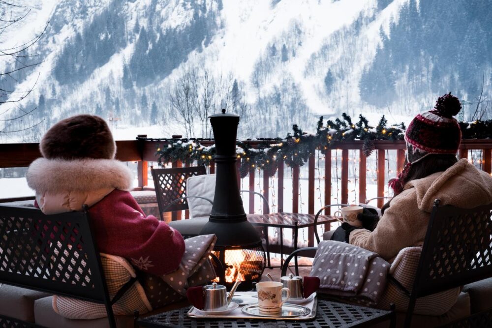Imagine yourself here.... Book your stay at the Auberge de la Maison here. Skyway Monte Bianco. Courmayeur Mont Blanc announces new sustainability strategy to 'save the glacier'.
