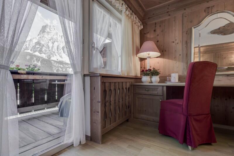 A room with a view- You can see the Sasshonger from this room. The Sasshonger is the mountain you see when you are in Corvara. It is impressive and stands on its own. Book your stay at the Hotel La Perla here. Alta Badia will host a Giant Slalom and a Slalom. This will be the 35th edition of the Ski World Cup in Alta Badia. 
