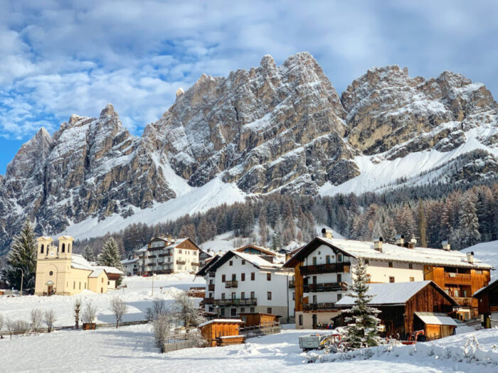 A view from Cortina. Photo credits: Cortina Marketing. News of Cortina d’Ampezzo for the 2021-22 ski season.