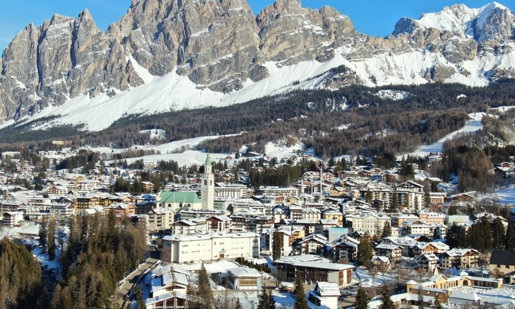 News of Cortina d’Ampezzo for the 2021-22 ski season. Photo credit: Pietro Albarelli. Cortina Marketing.