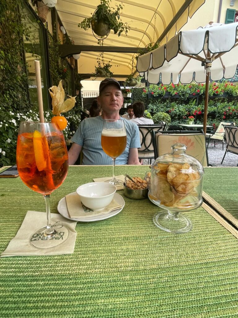 Aperitivo in downtown Cernobbio. Photo: The-Ski-Guru.