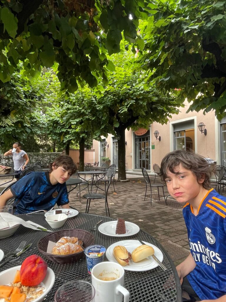 Breakfast at the Grand Hotel Centrale in Cernobbio. Photo: The-Ski-Guru.